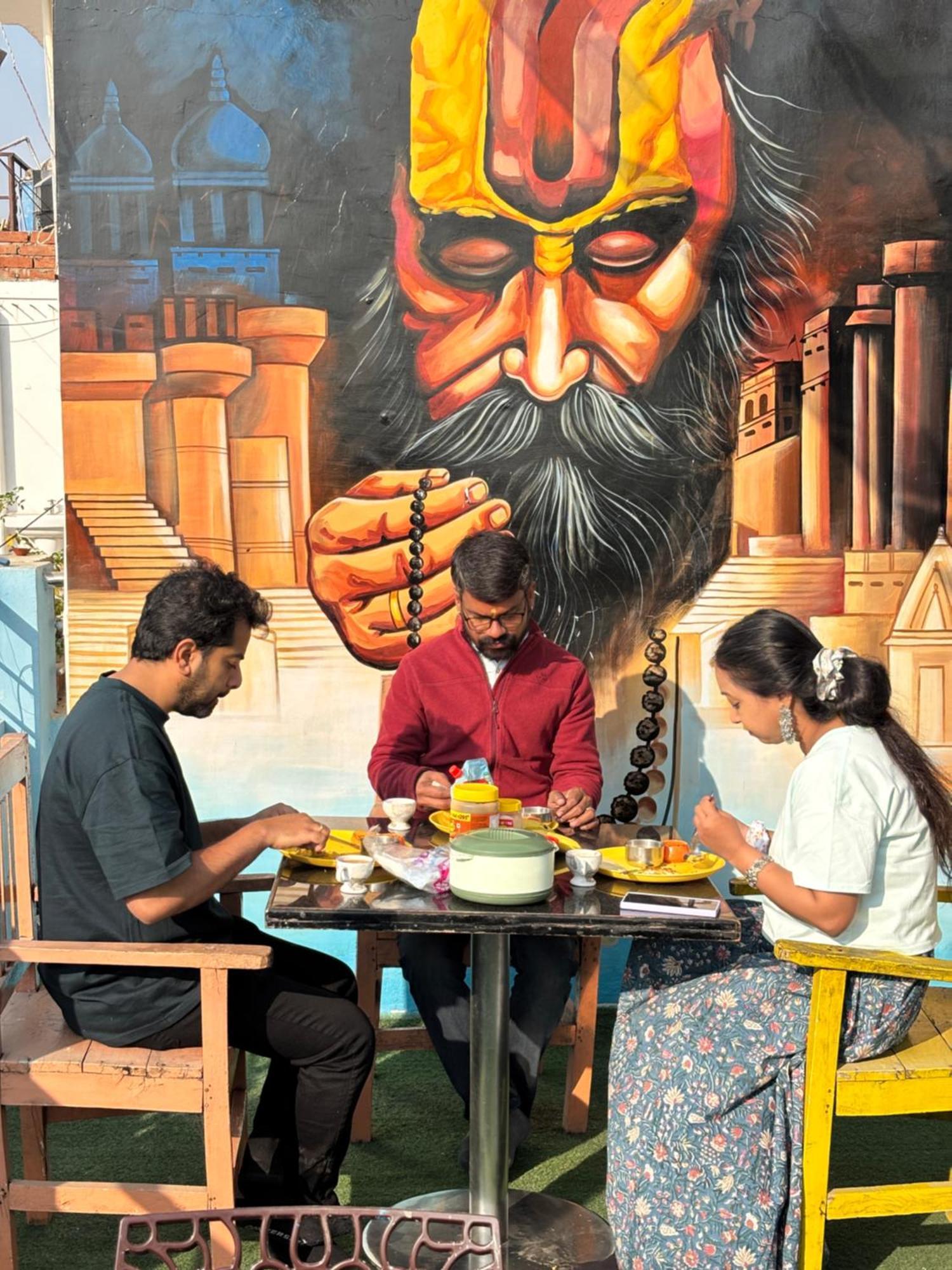 Gully Ghar Hotel Benares Buitenkant foto