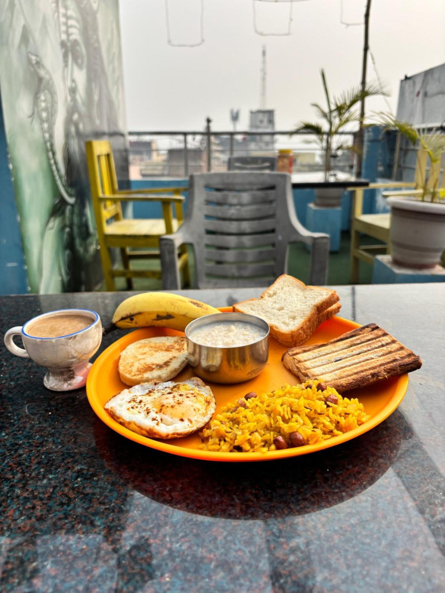 Gully Ghar Hotel Benares Buitenkant foto